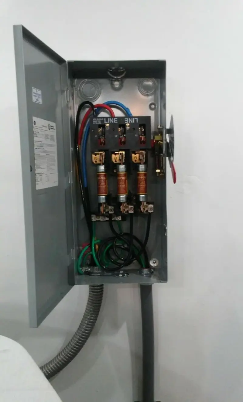 Three-phase disconnect switch installed for Electrical Wiring & Rewiring in Brookdale